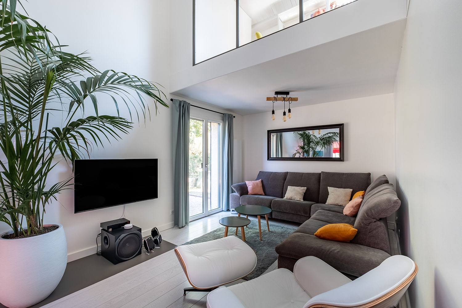 Rénovation d’une maison ancienne dans l’Ain (01)