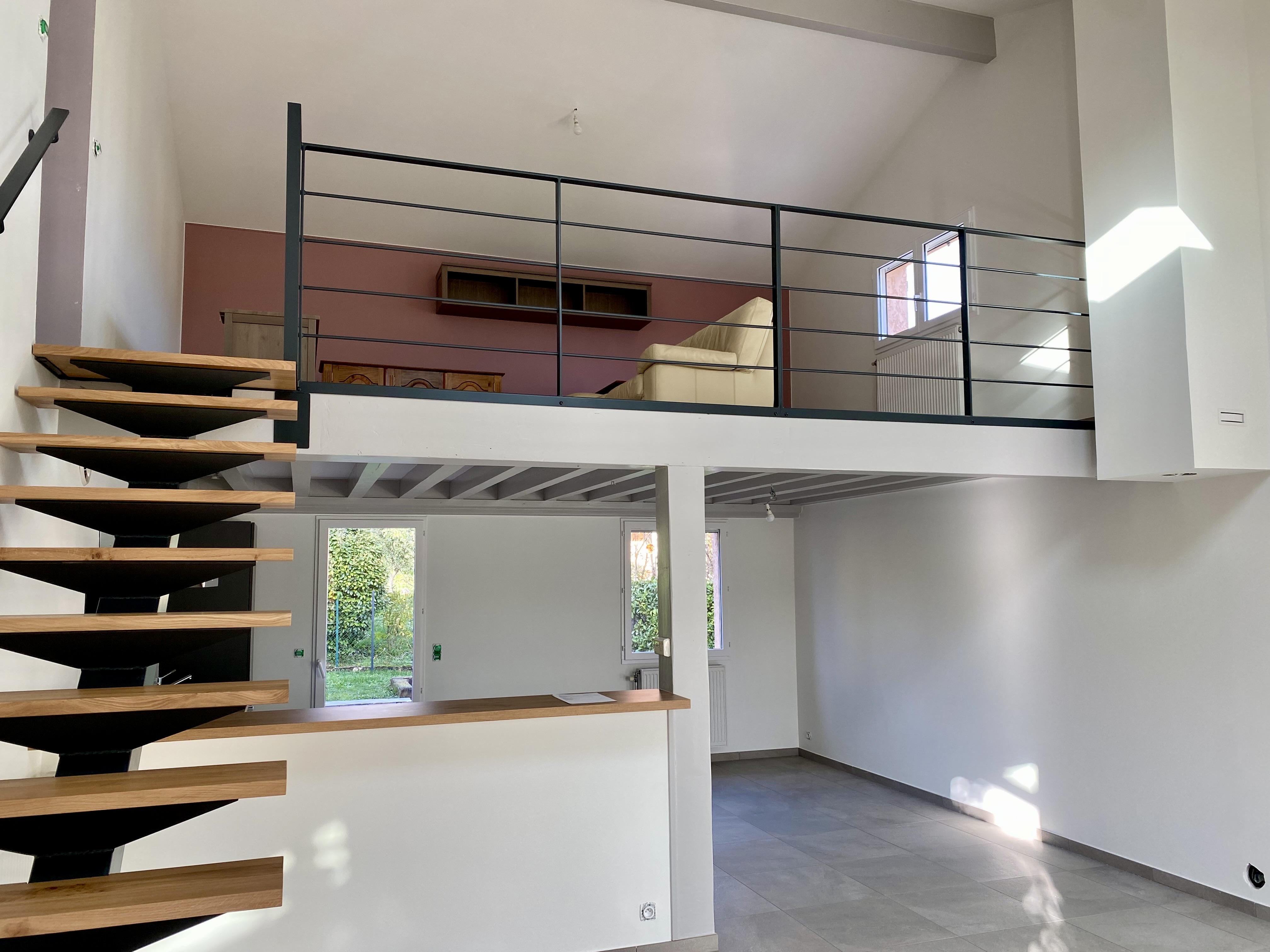 Spectaculaire avant / après dans cette maison de Gleize !