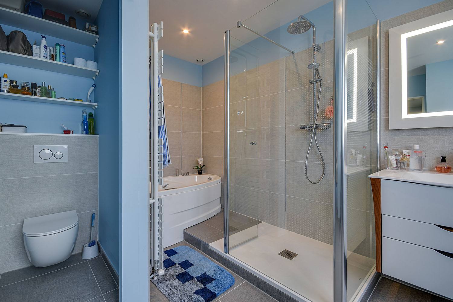 Remplacer une baignoire par une douche