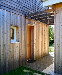 Extension de maison en bois : conseils, avantages, prix au m²