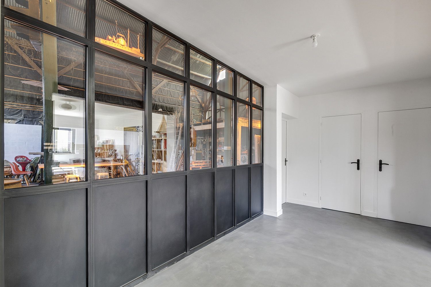 Rénovation d'un garage automobile dans les Yvelines (78) Camif Habitat