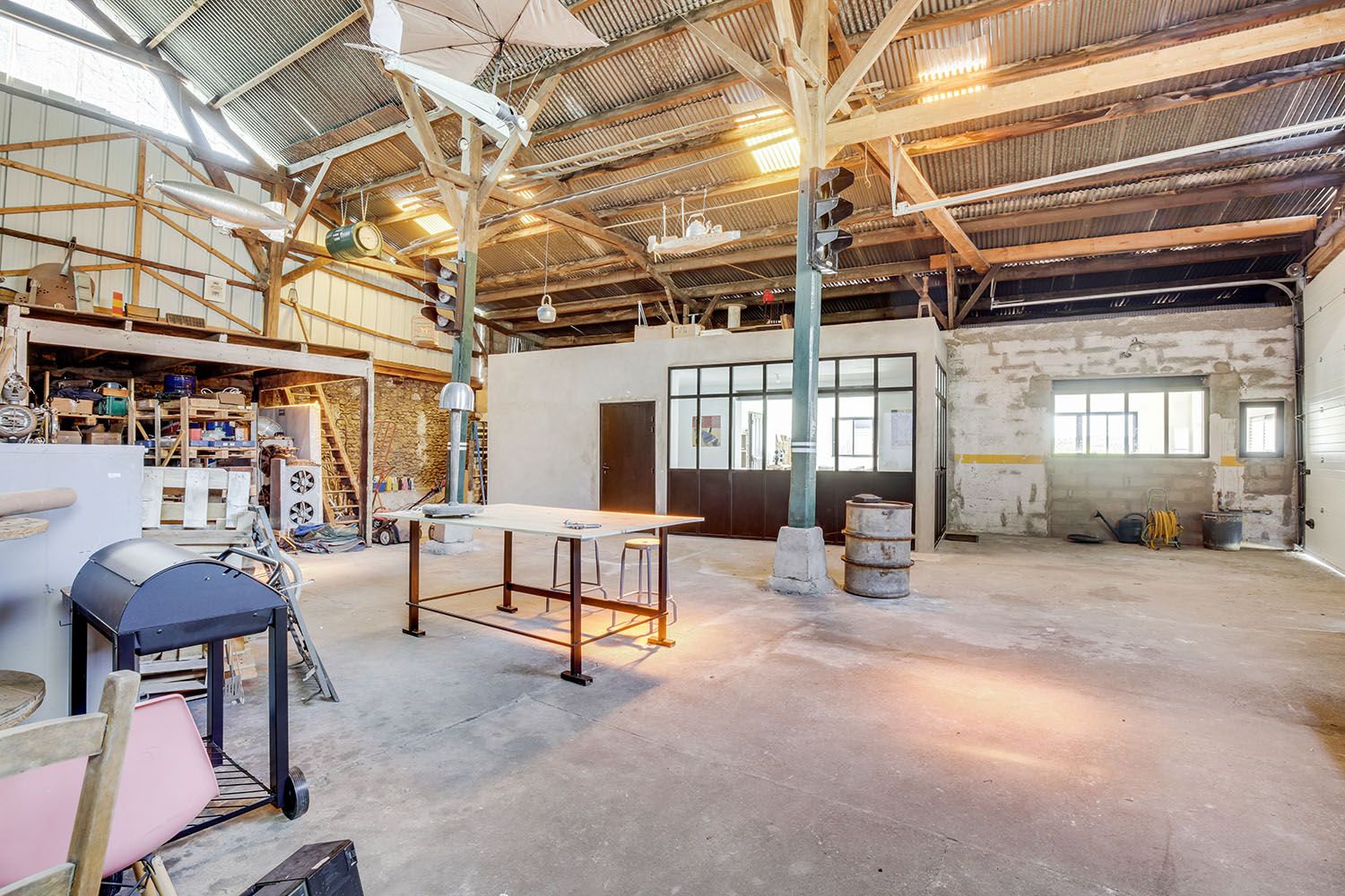 Rénovation d'un garage automobile dans les Yvelines (78) Camif Habitat