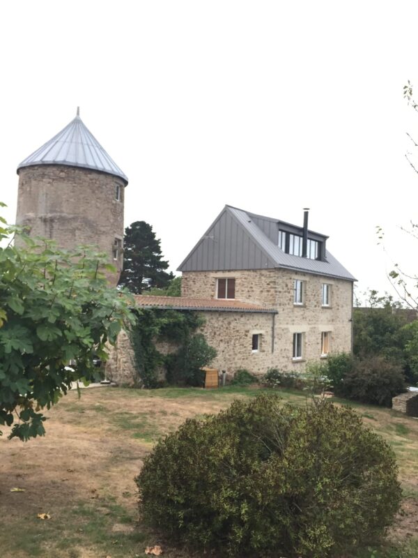Rénovation d'un ancien moulin à Saint-Brevin (44) - Camif Habitat