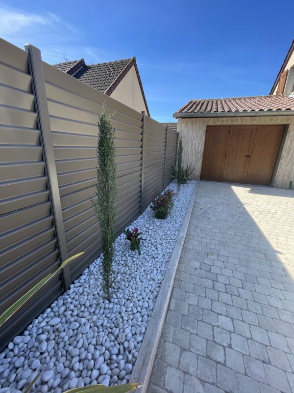 Rénovation d’une cour extérieure à Mâcon (71)