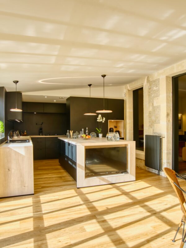 Rénovation d'une maison de ville à Cognac (16)