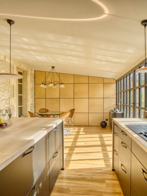 Rénovation d'une maison de ville à Cognac (16)
