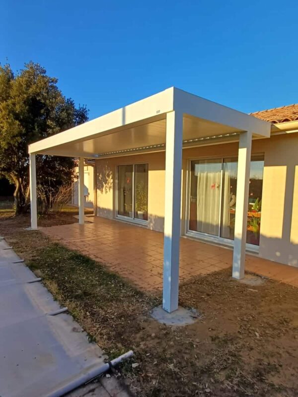 Ravalement de façade et installation d’une pergola bioclimatique à Cugnaux (31)