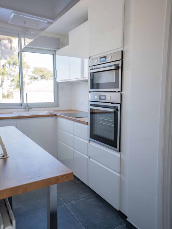 Rénovation complète d’un appartement des années 70 à Royan (17)