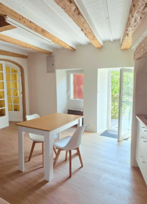 Rénovation et modernisation d’une maison secondaire à Mouret (12)