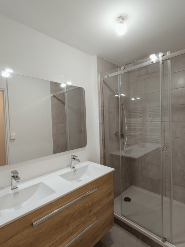Rénovation énergétique complète d’un appartement ancien à Vienne (38)