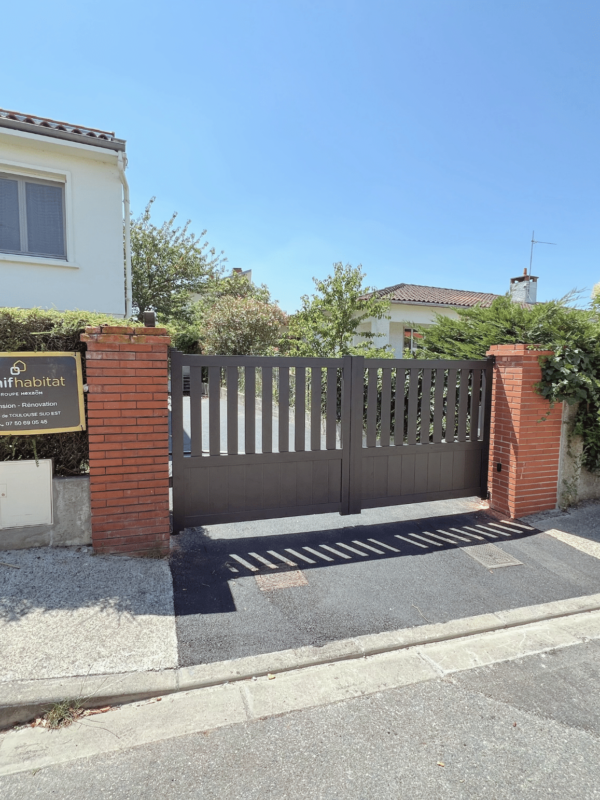 Rénovation complète d’une allée et pose d’un portail motorisé à Ramonville (31)