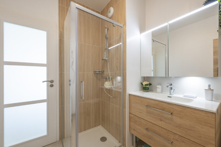 rénovation appartement la rochelle 17 salle de bain