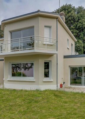 agrandissement-contemporain-dune-maison-a-la-rochelle